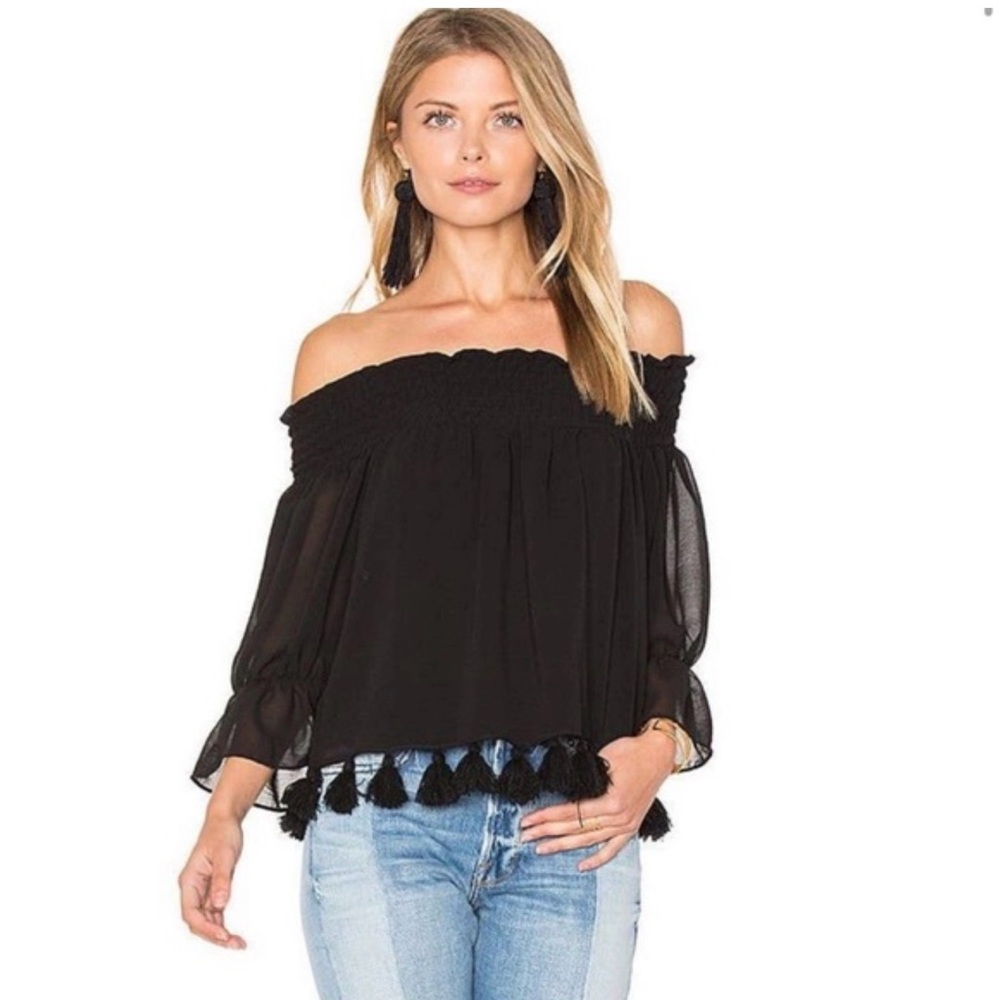 Misa Los Angeles Fontane Off the Shoulder top Off-Shoulder Hem Women's Top